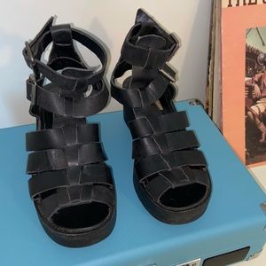 Steve Madden chunky sandals